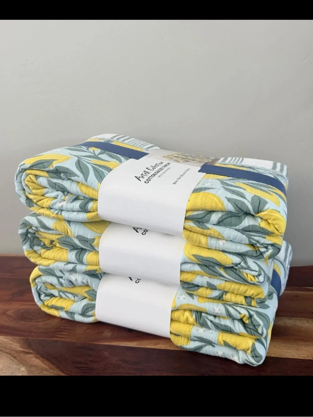 NEW Artist Collection Lemon Reversible Cotton Gauze Throw Blanket 60in x 70in
